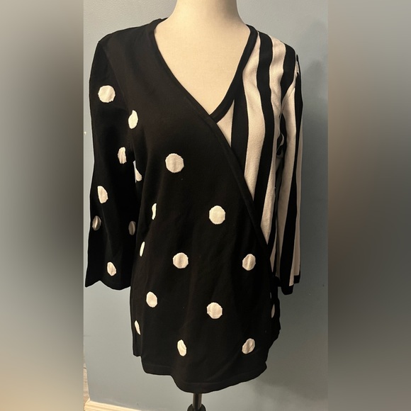 Nygard Black/Cream Top in Pokadots and Stripes!! So Much Fun To Wear!! - Picture 5 of 10